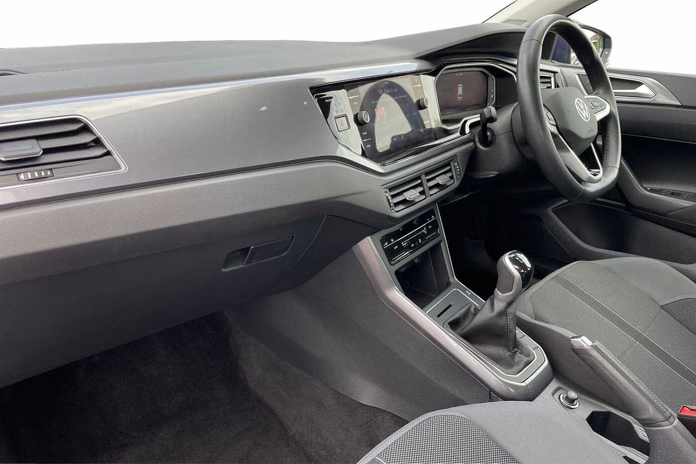 Volkswagen Polo Style 1.0 TSI 95PS 5-speed Manual 5 Door