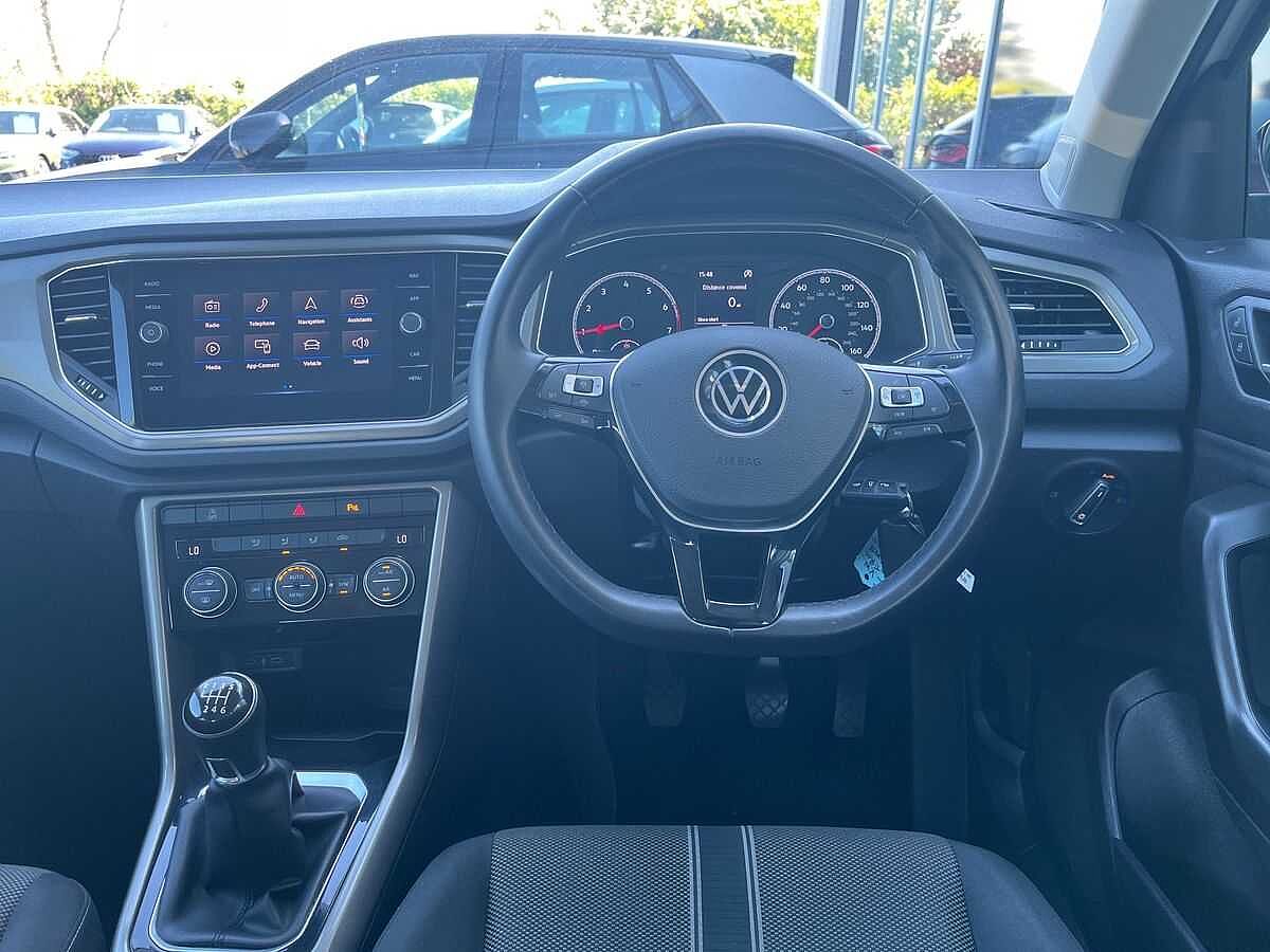 Volkswagen T-ROC 2017 1.0 TSI SE 110PS