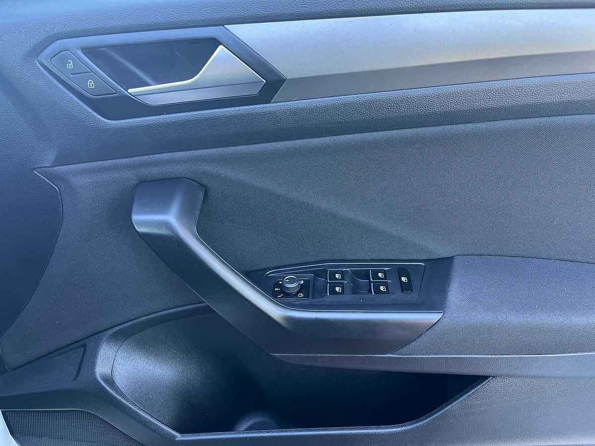 Volkswagen T-ROC 2017 1.0 TSI SE 110PS