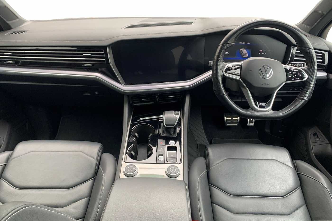 Volkswagen Touareg 3.0TDI (286ps) Black Edition 4Motion 5dr