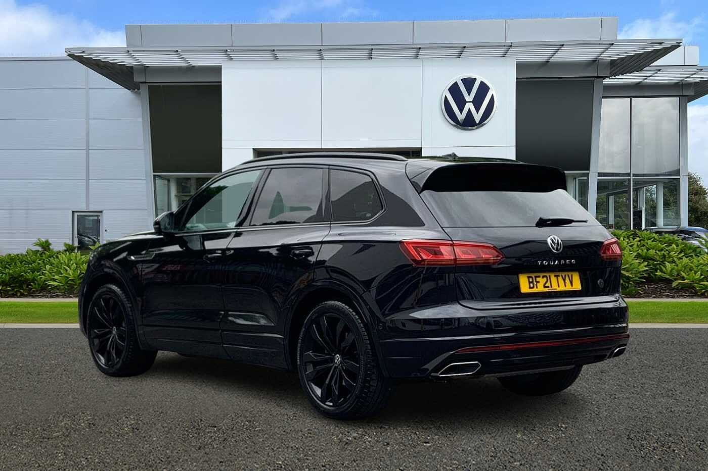 Volkswagen Touareg 3.0TDI (286ps) Black Edition 4Motion 5dr