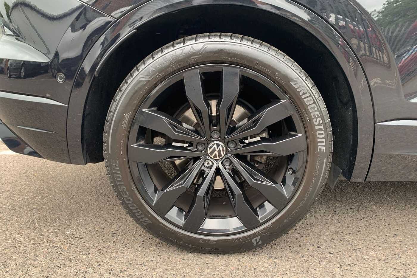 Volkswagen Touareg 3.0TDI (286ps) Black Edition 4Motion 5dr
