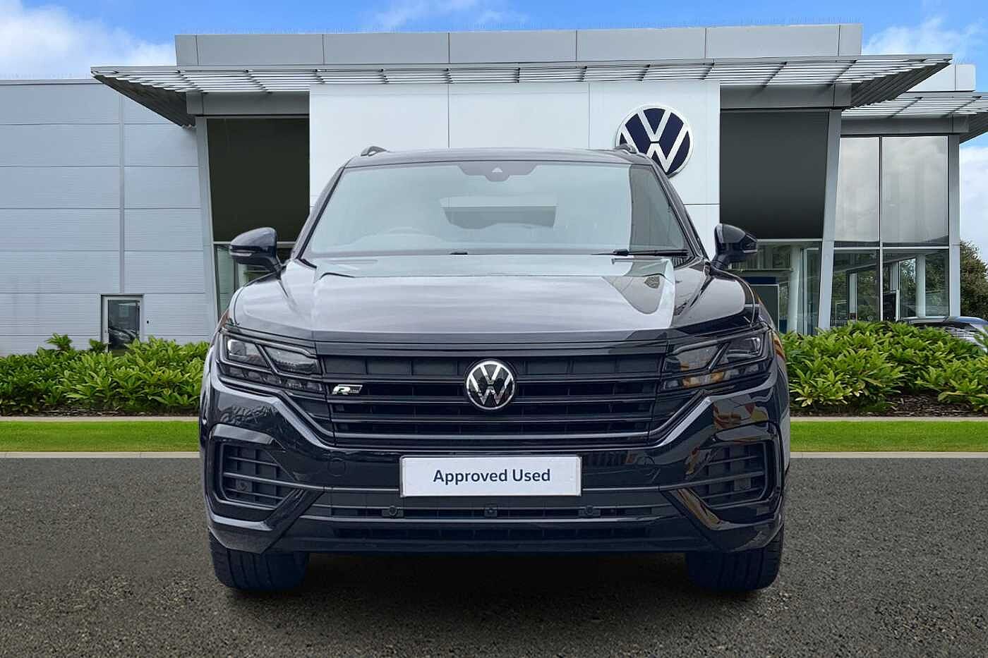 Volkswagen Touareg 3.0TDI (286ps) Black Edition 4Motion 5dr