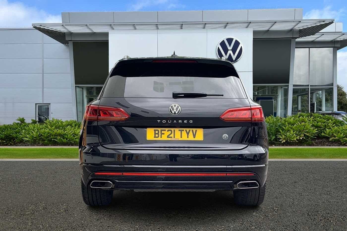 Volkswagen Touareg 3.0TDI (286ps) Black Edition 4Motion 5dr