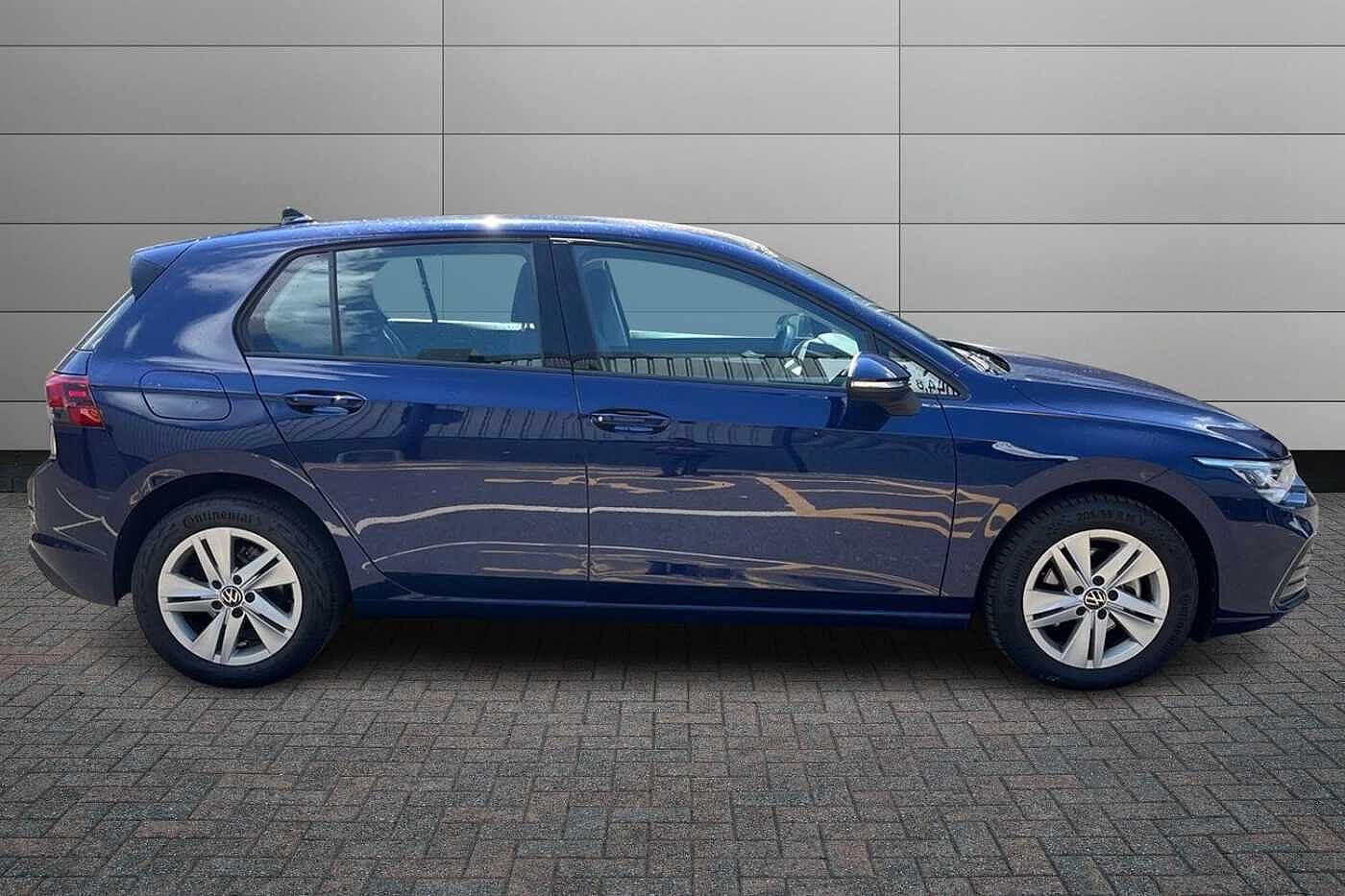Volkswagen Golf 2.0 TDI Life Hatchback 5dr Diesel DSG Euro 6 (s/s) (115 ps)