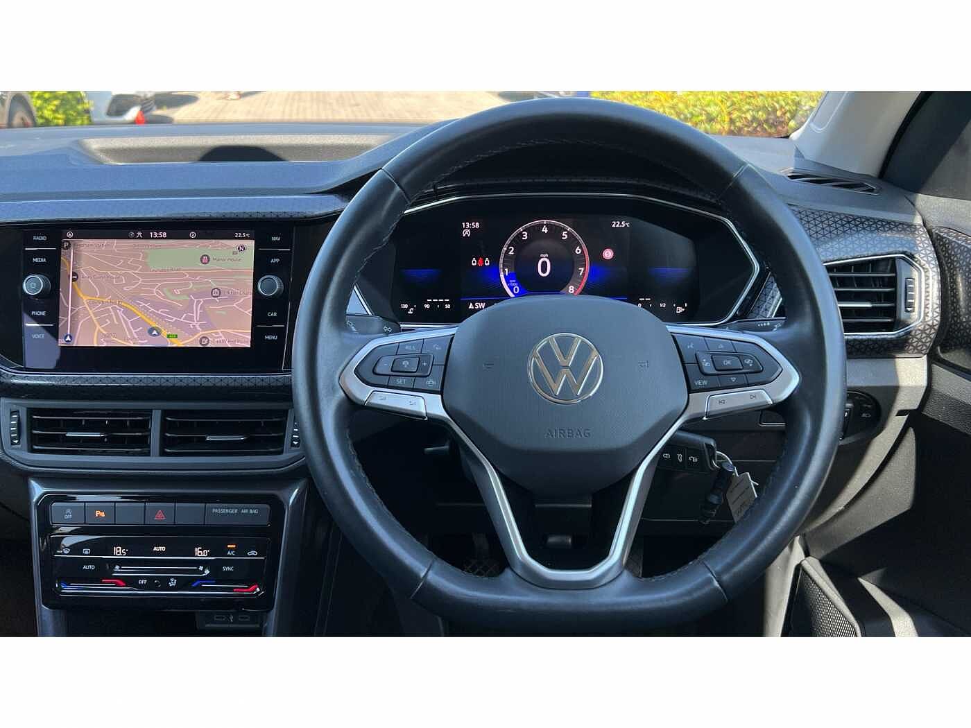 Volkswagen T-Cross 1.0 TSI (110ps) SEL Hatchback