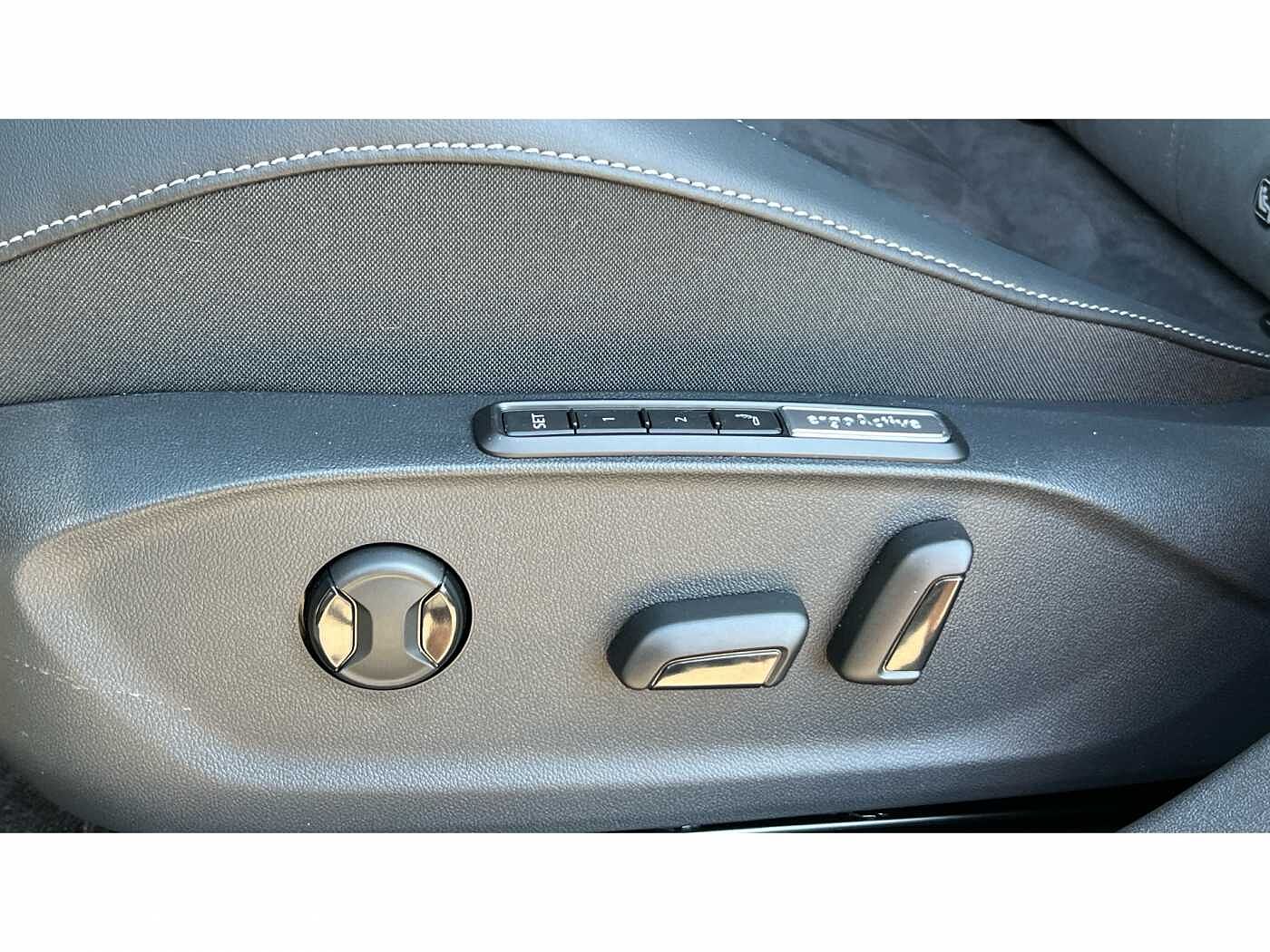 Volkswagen Id.7 210kW Match Pro 77kWh 5dr Auto