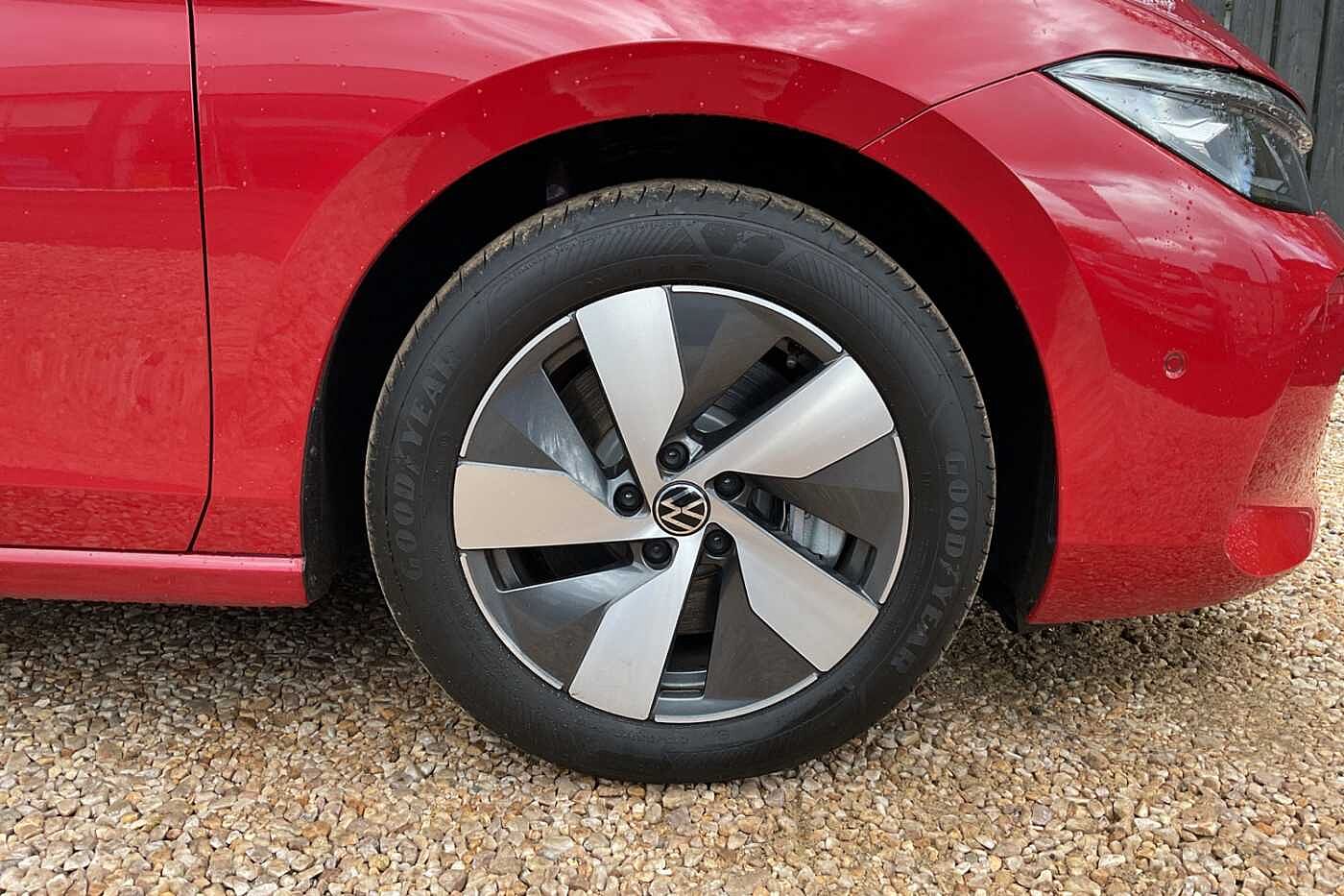 Volkswagen Passat 1.5 TSI (204ps) Life eHybrid DSG