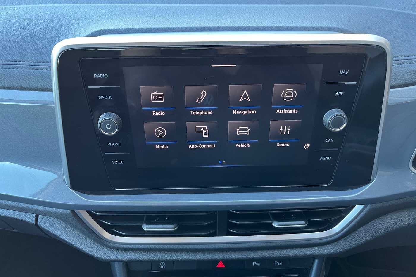 Volkswagen T-Roc 1.5 TSI Style SUV 5dr Petrol DSG 150 ps - REAR CAMERA